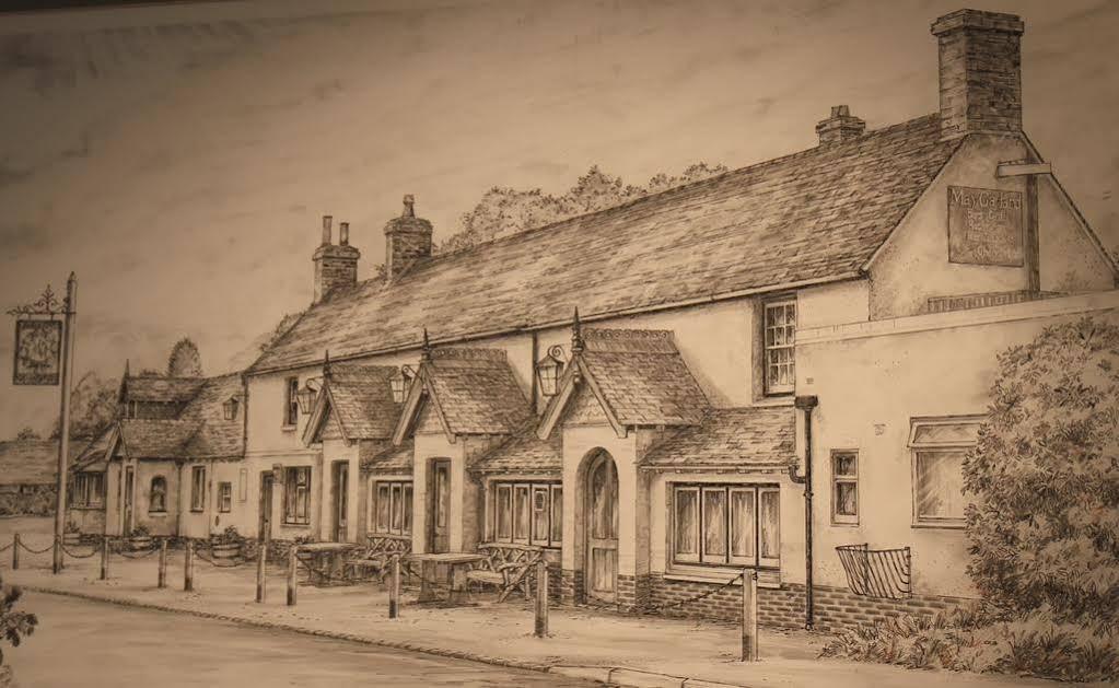 The May Garland Inn Hellingly Exterior foto